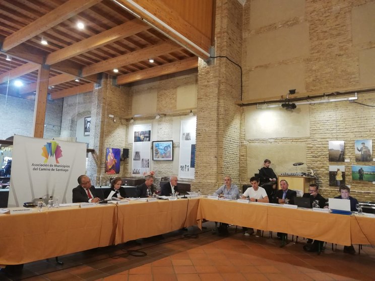 Reunión en Compostela da Asociación de Municipios do Camiño de Santiago